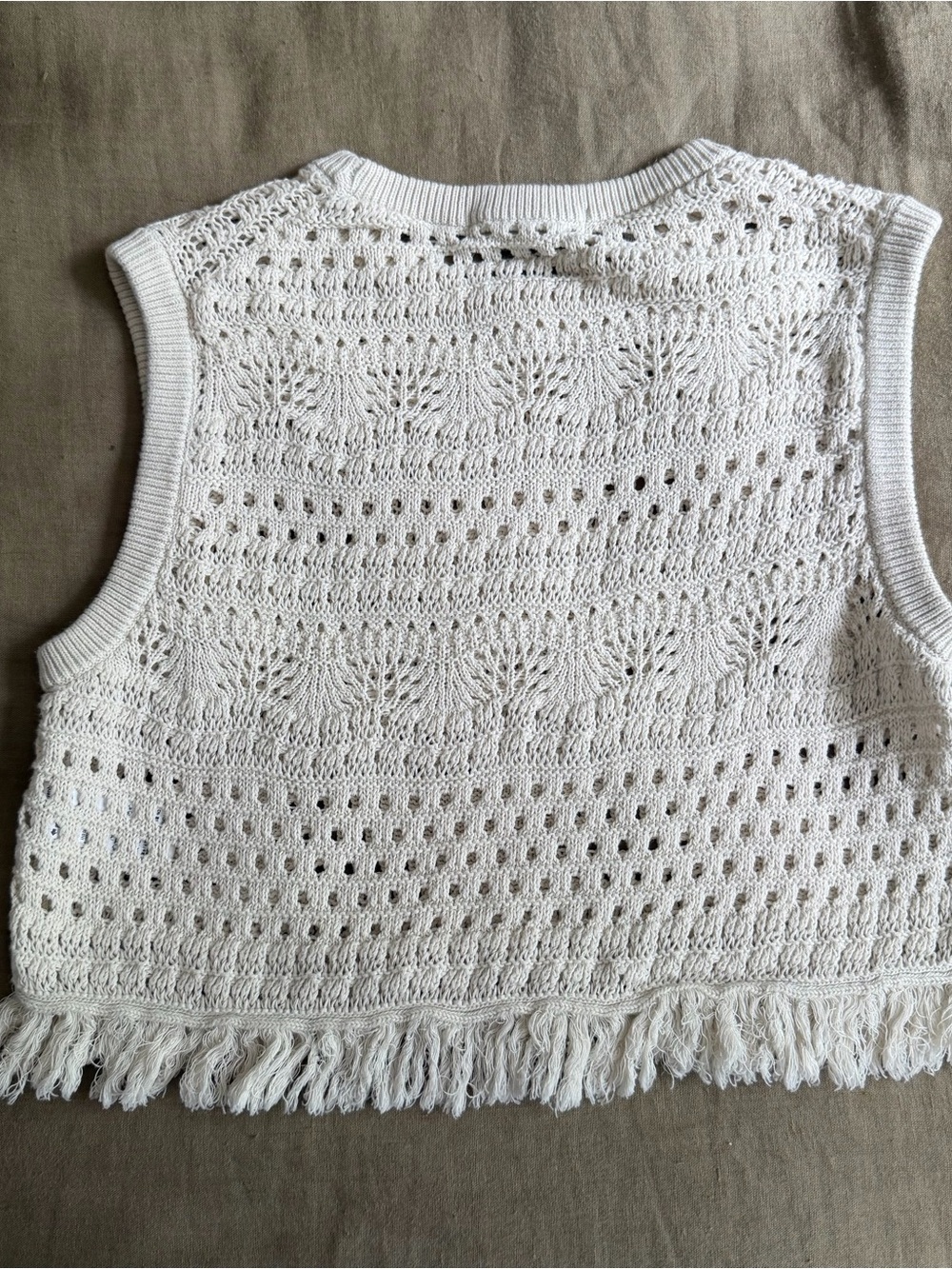 Boden Cream Crochet Knit Sleeveless Top with Fringe - Picture 3 of 4
